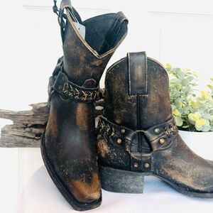 IDYLLWIND ~ Braided Strap Distressed Western Ankle Boots Dark Brown Brass Studs